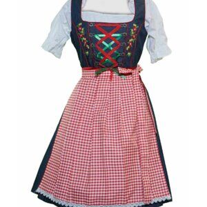 Oktoberfest! Dirndl meets Belle from Beauty and the Beast